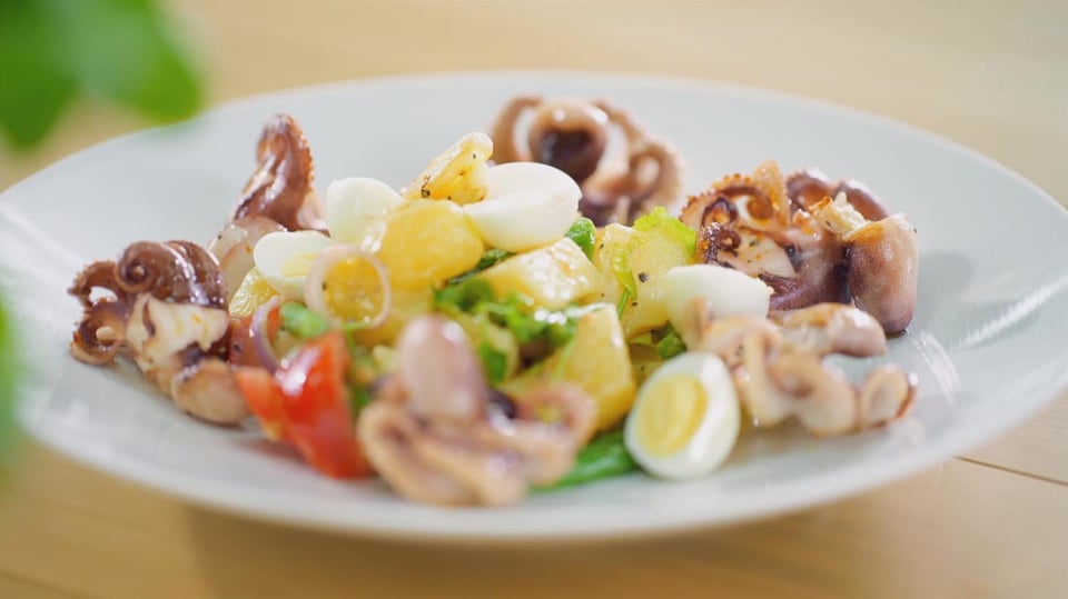 SALÁT NICOISE S CHOBOTNIČKAMI